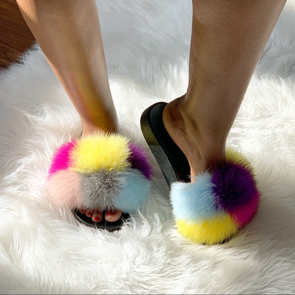 💕Only 1 left💕🛍Luxury 100% Fox fur Slides.🛍 - Picture 2 of 6